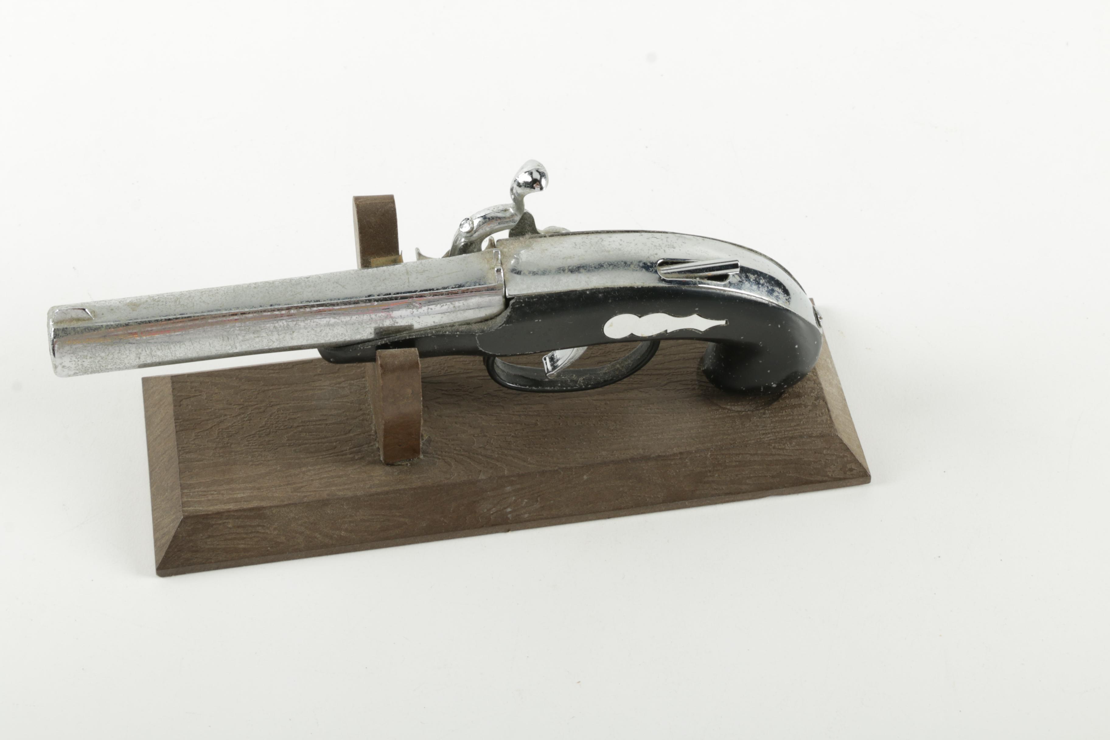 Vintage "Derringer" Gun Table Lighter