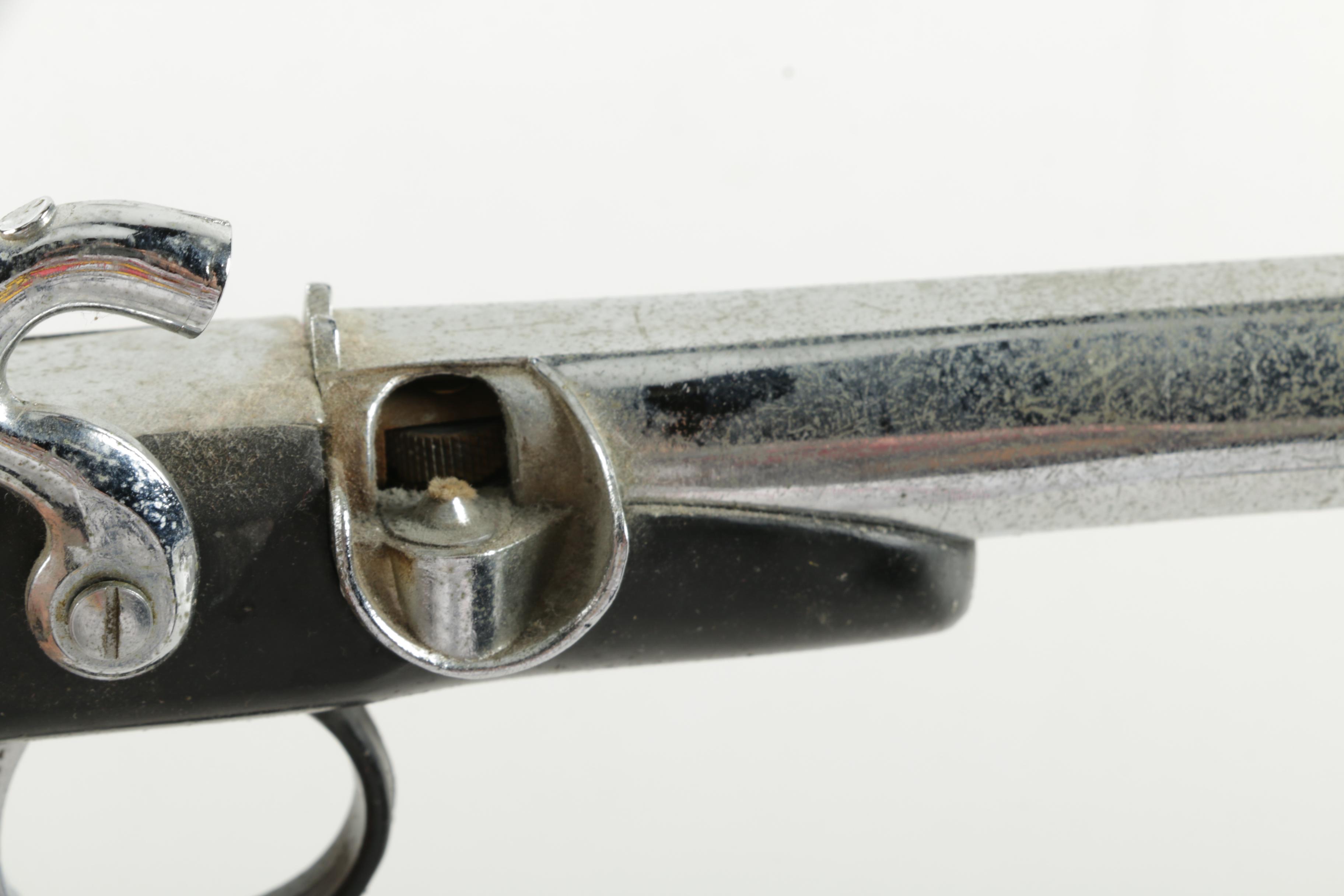 Vintage "Derringer" Gun Table Lighter