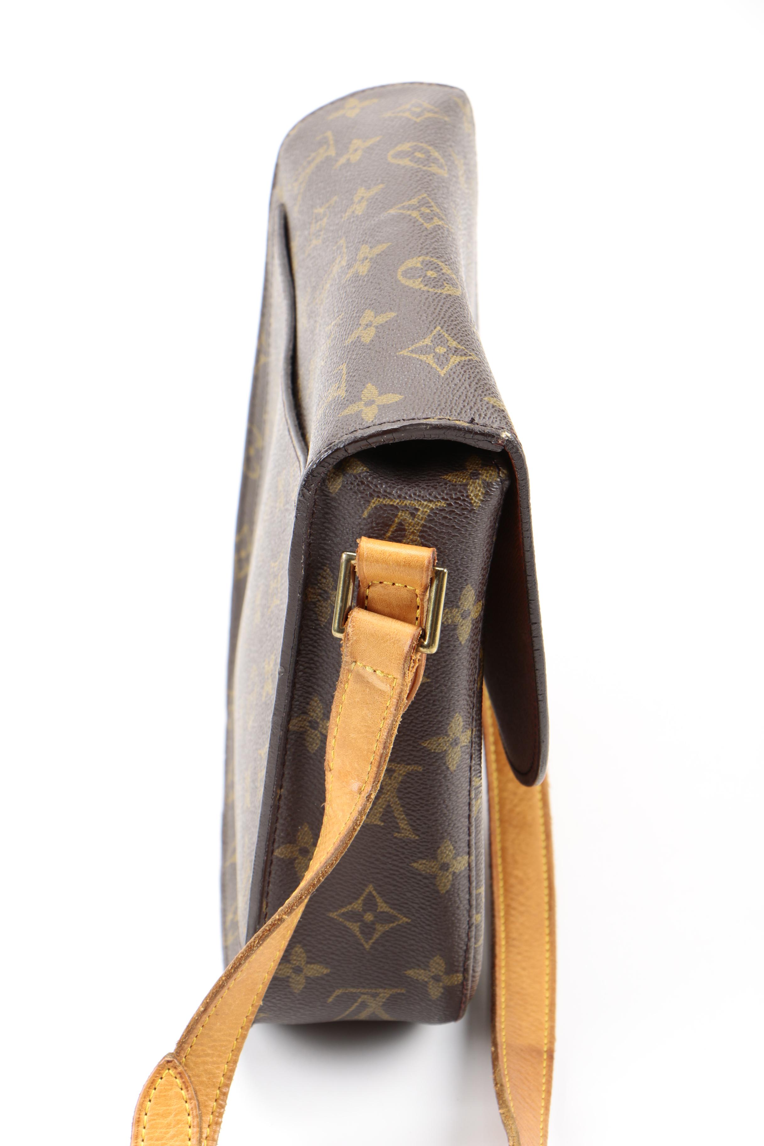 Louis Vuitton Saint Cloud Messenger Bag