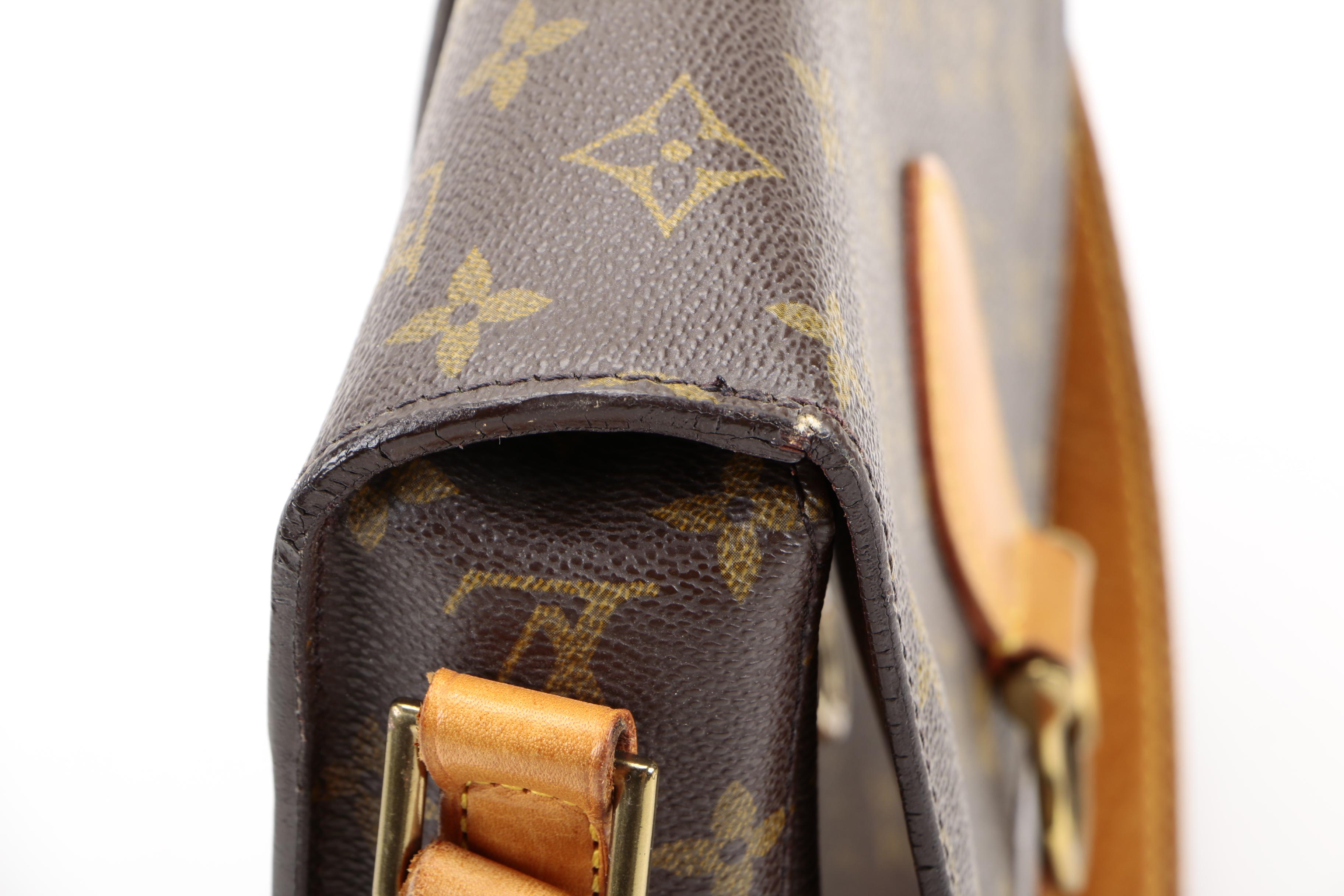 Louis Vuitton Saint Cloud Messenger Bag