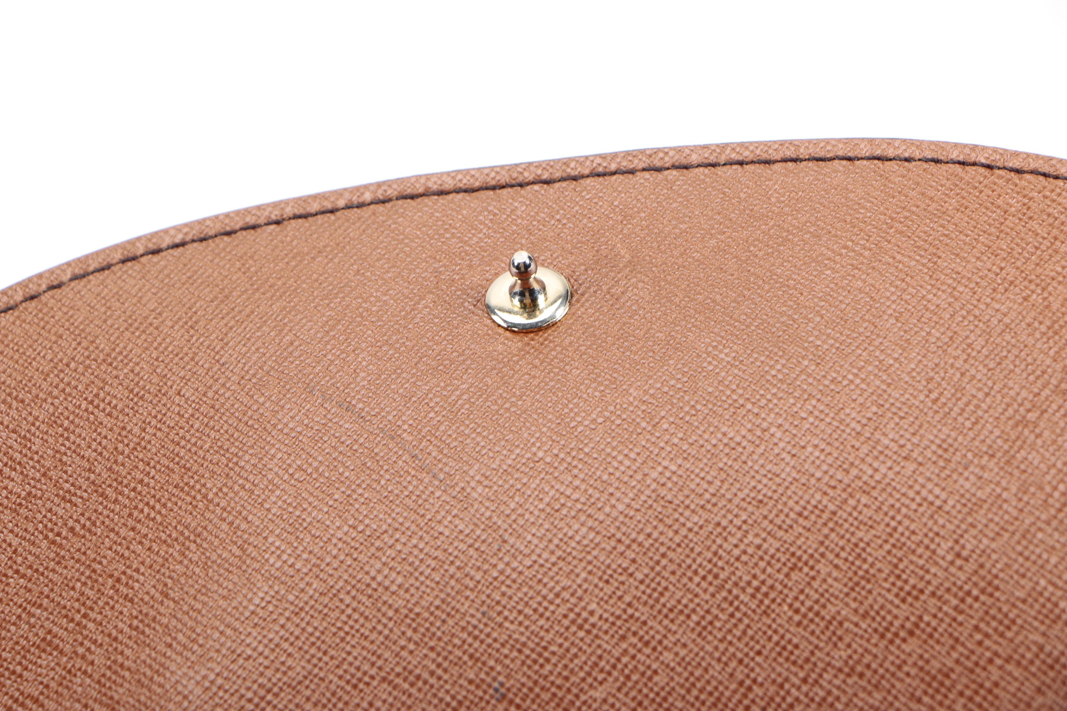 Louis Vuitton Saint Cloud Messenger Bag