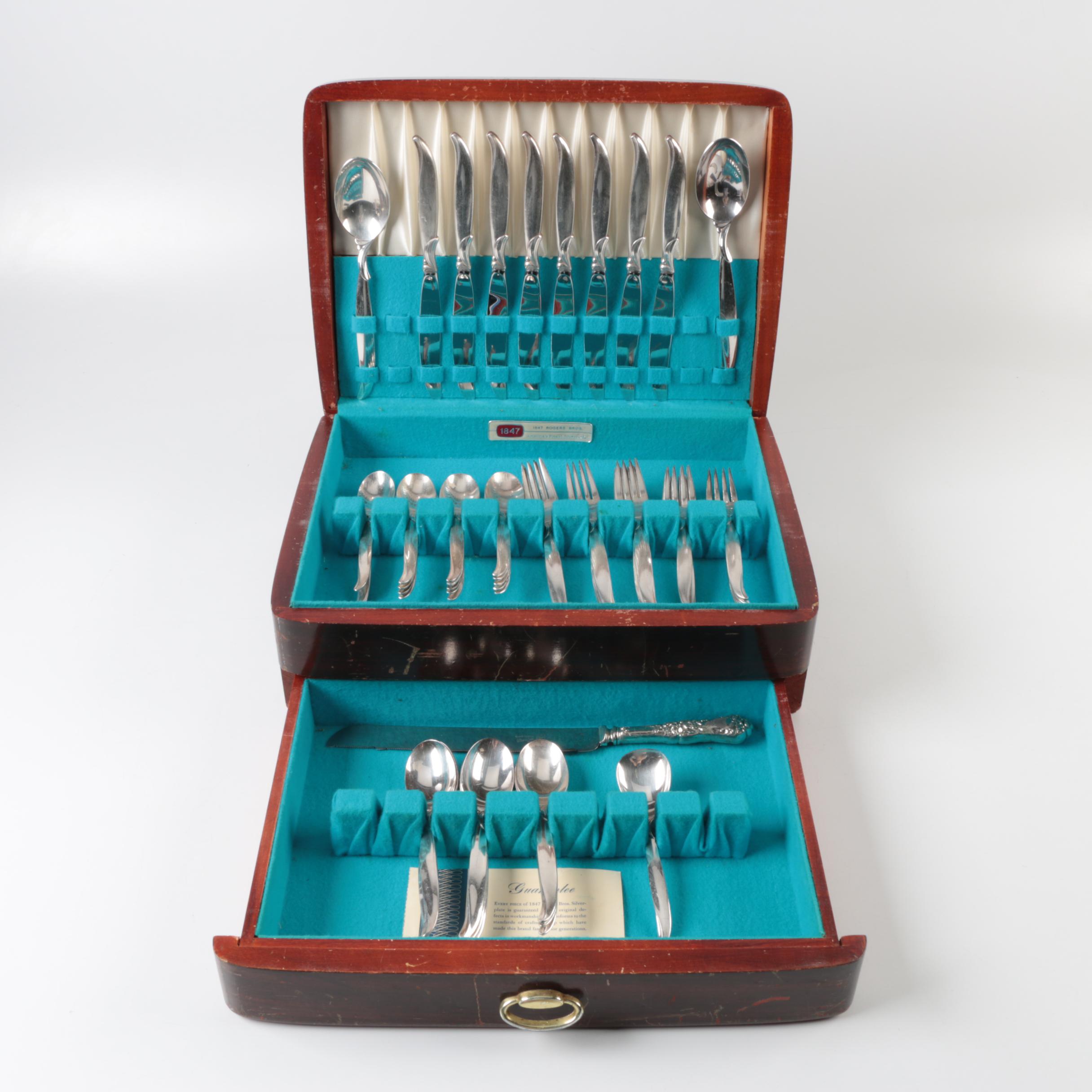 Rogers Bros. "Flair" Silver Plated Flatware Set