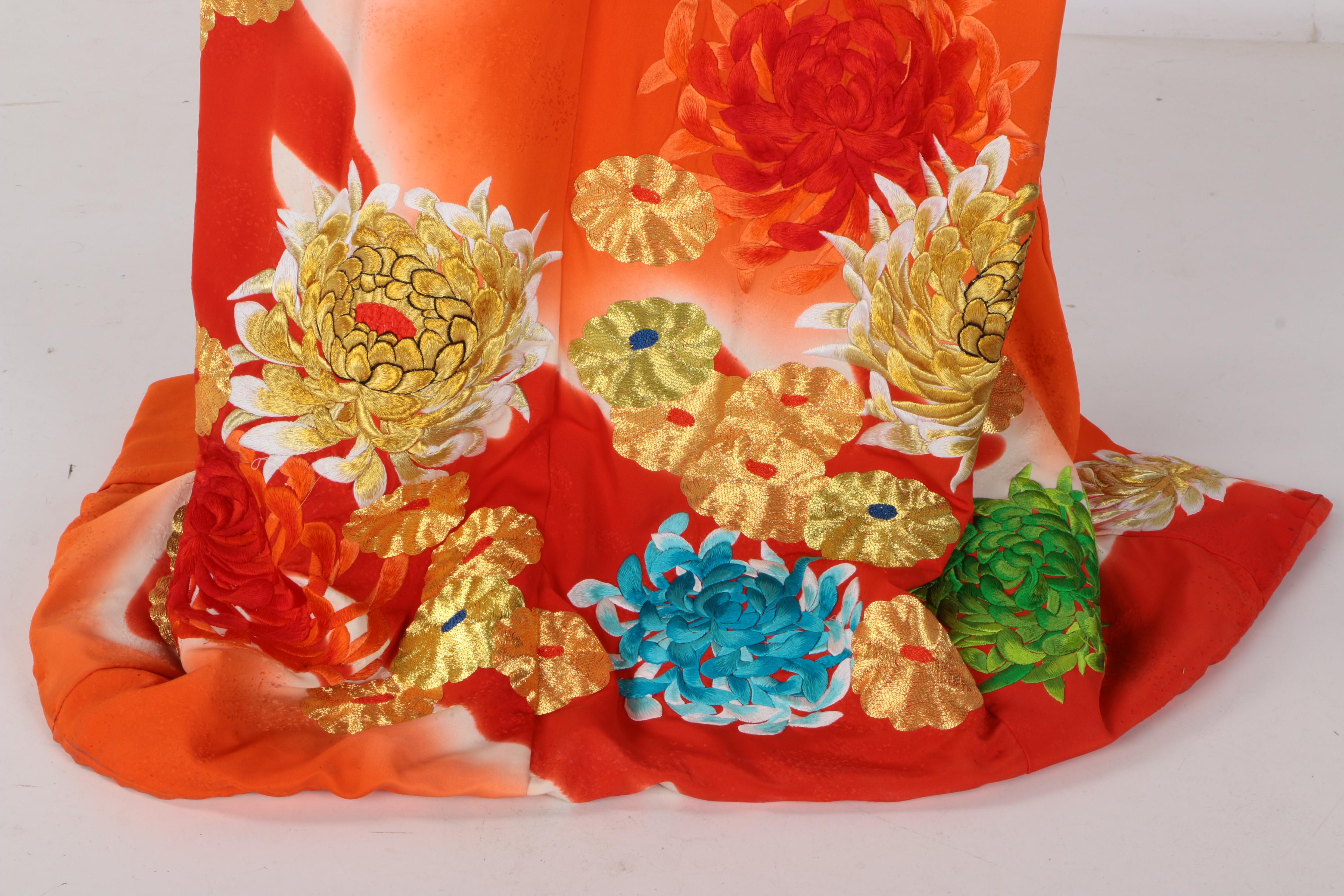 Japanese Floral Embroidered Uchikake Wedding Kimono