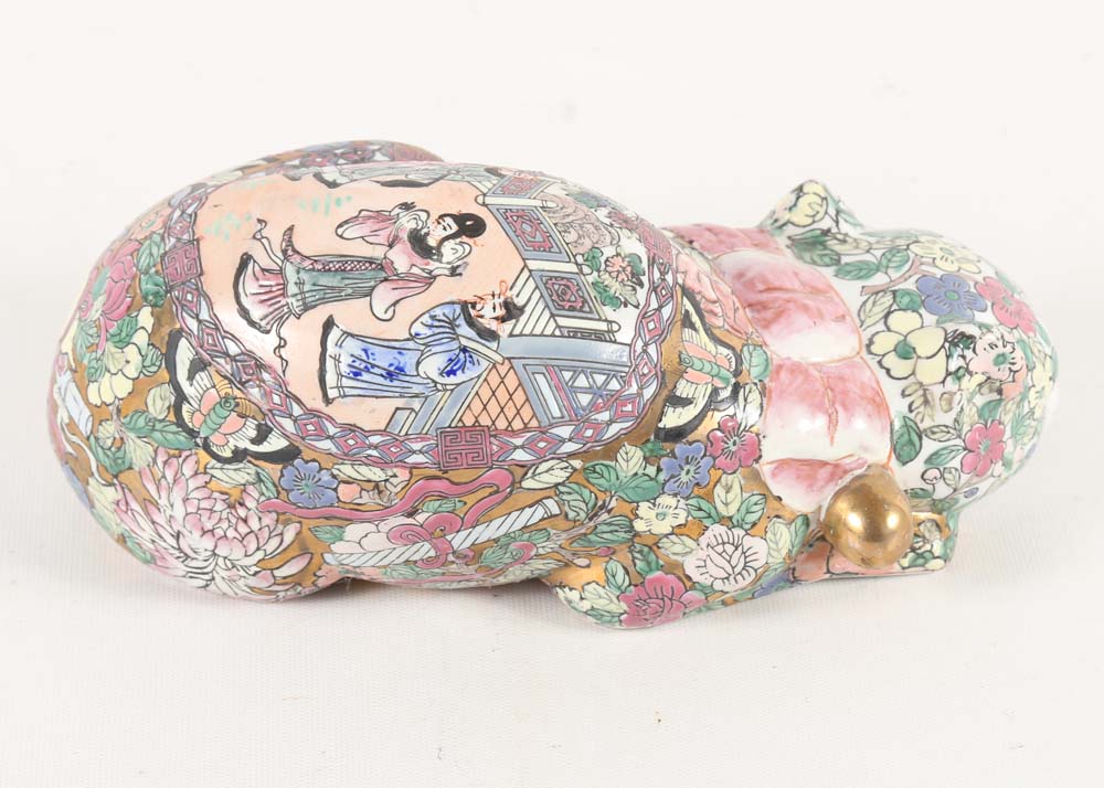 Chinese Rose Medallion Style Cat Figurine