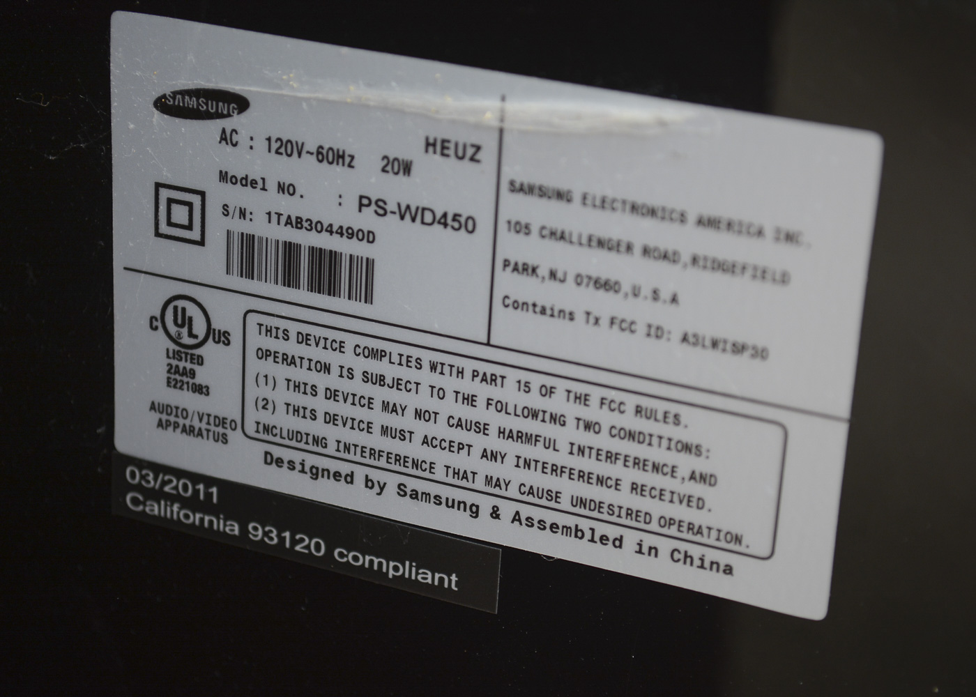 Samsung HDTV, Channel Soundbar, Samsung 3D Blu-ray, Subwoofer and Console