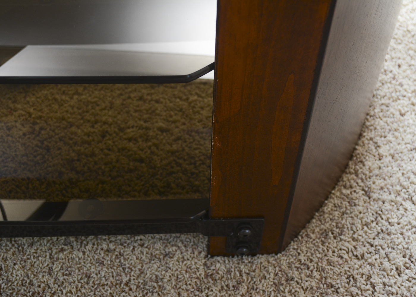 Samsung HDTV, Channel Soundbar, Samsung 3D Blu-ray, Subwoofer and Console