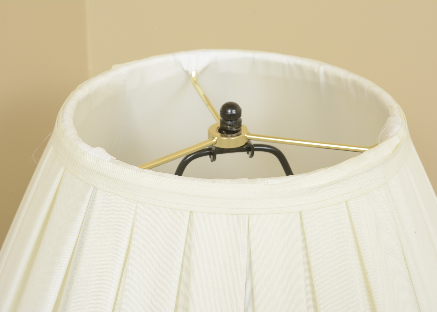 Contemporary Table Lamps