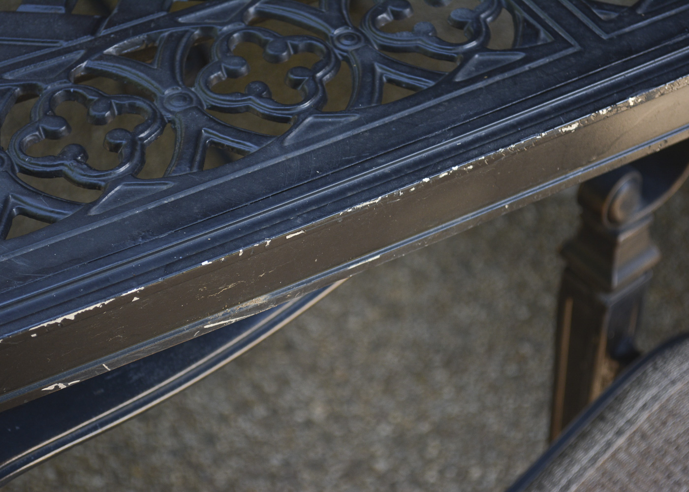 Outdoor Patio Table and Chairs