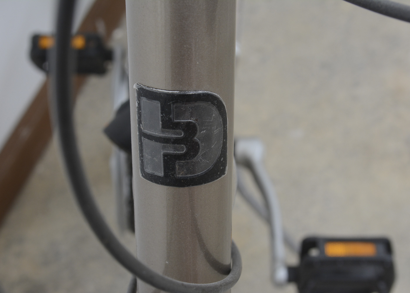 Men's Diamondback "Wildwood Classic" Bicycle with Helmet