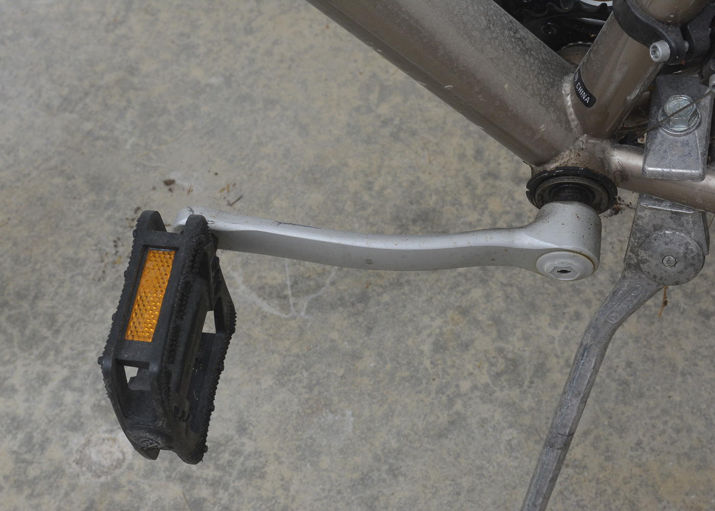 Men's Diamondback "Wildwood Classic" Bicycle with Helmet