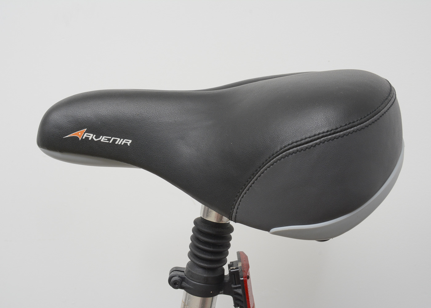 Men's Diamondback "Wildwood Classic" Bicycle with Helmet