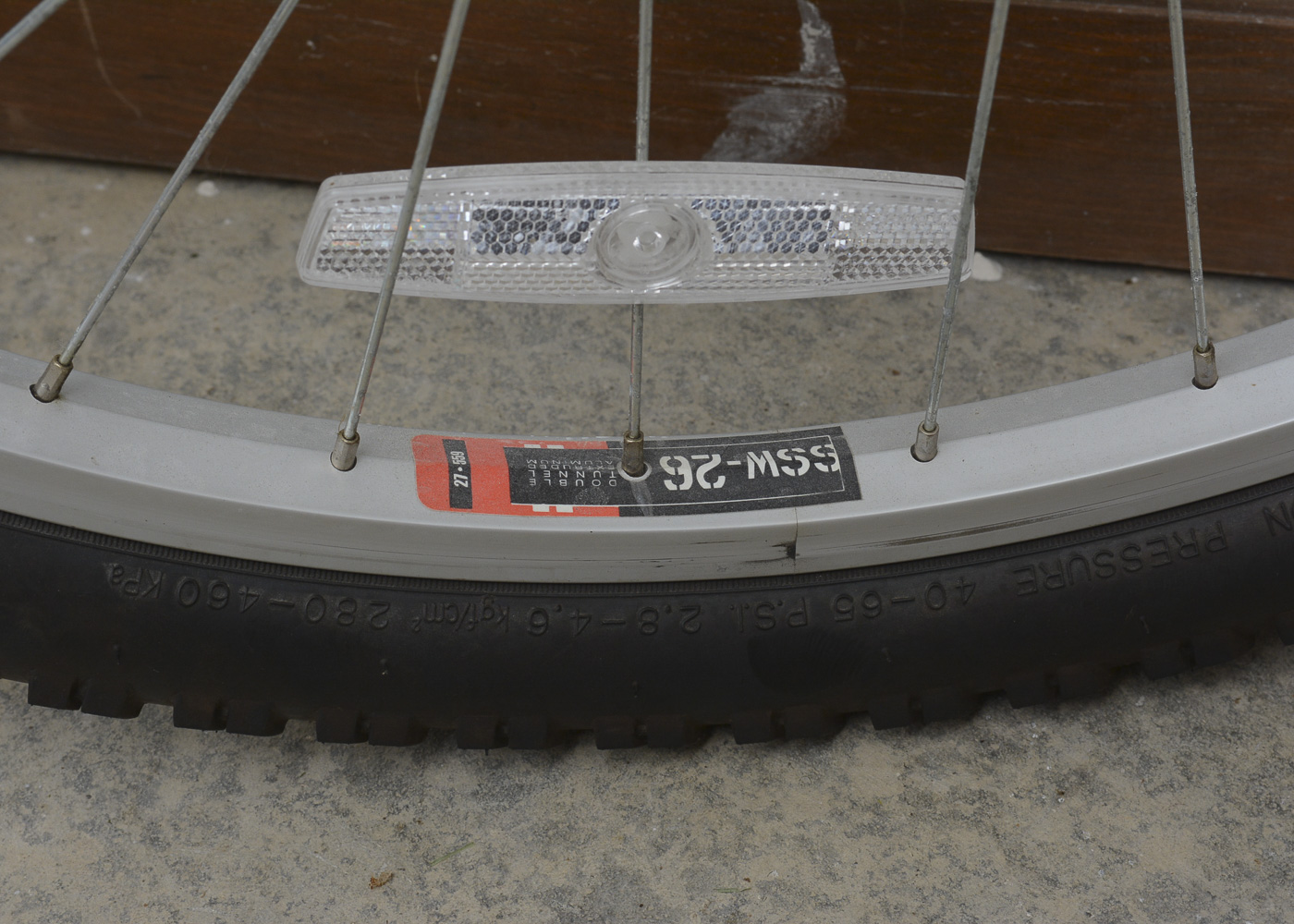 Men's Diamondback "Wildwood Classic" Bicycle with Helmet