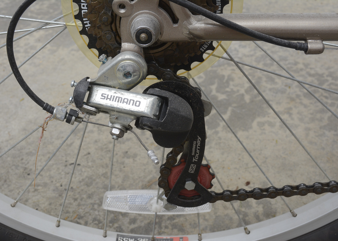 Men's Diamondback "Wildwood Classic" Bicycle with Helmet