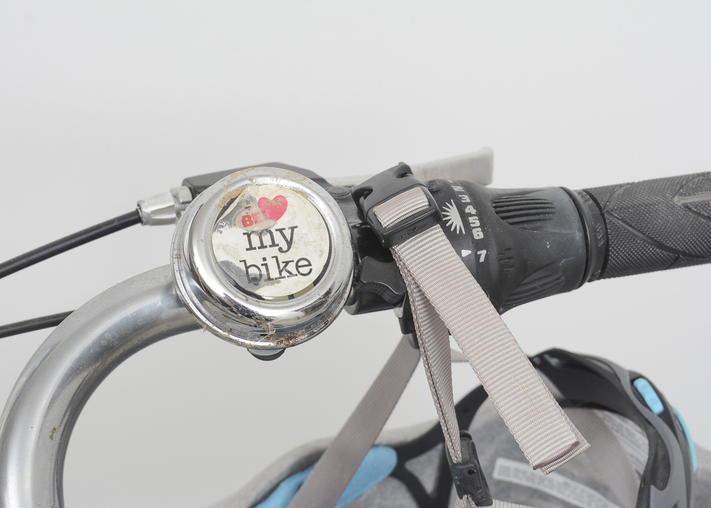 Women's Diamondback "Devine" Bicycle and Accessories