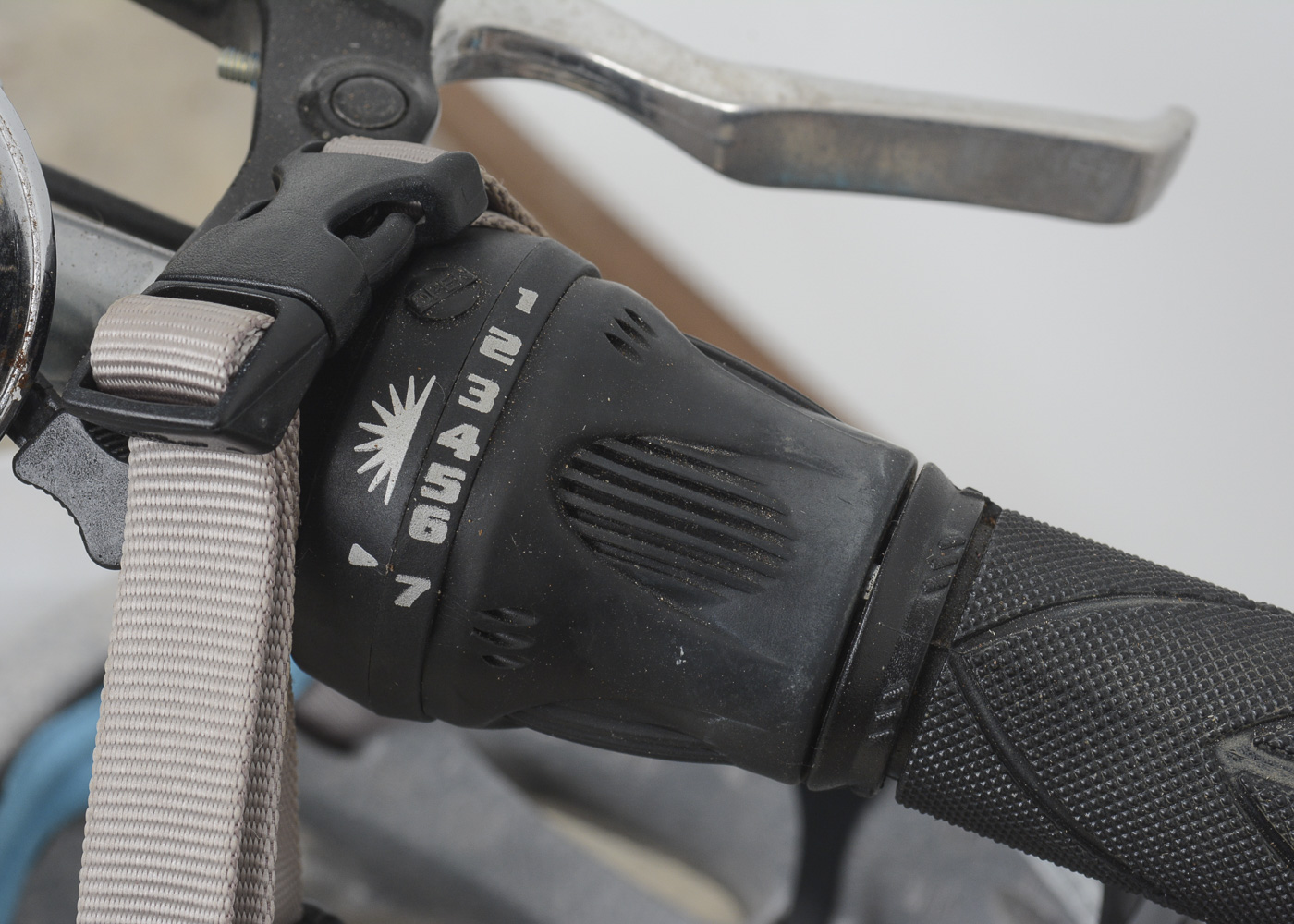 Women's Diamondback "Devine" Bicycle and Accessories