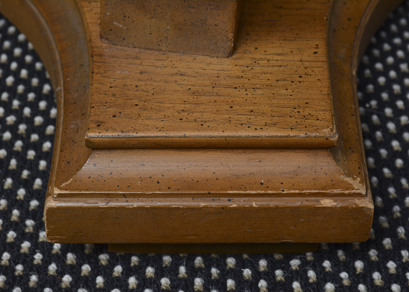 Vintage Dining Table with Leaf Inserts and Chairs