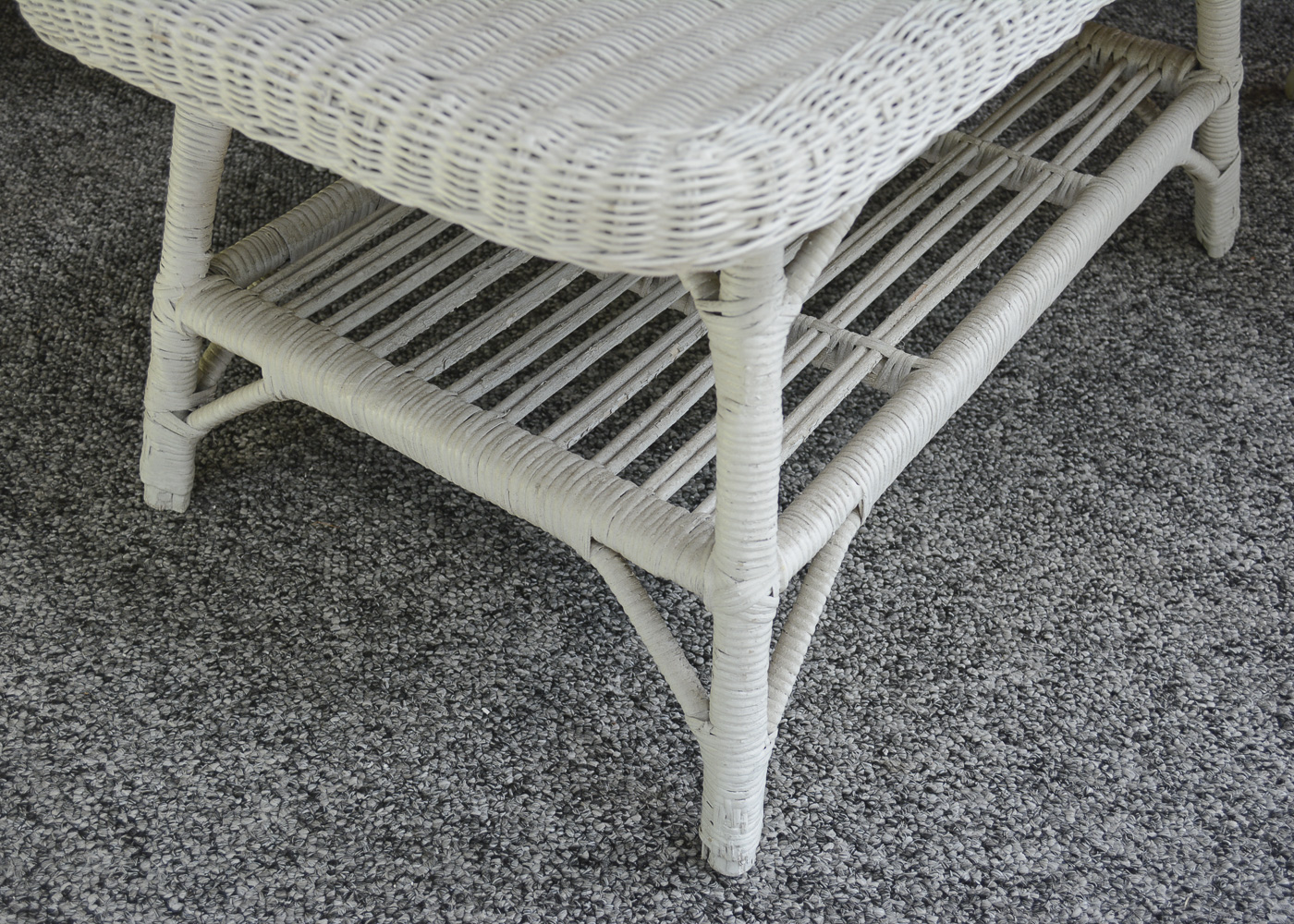 White Wicker Love Seat with Tables