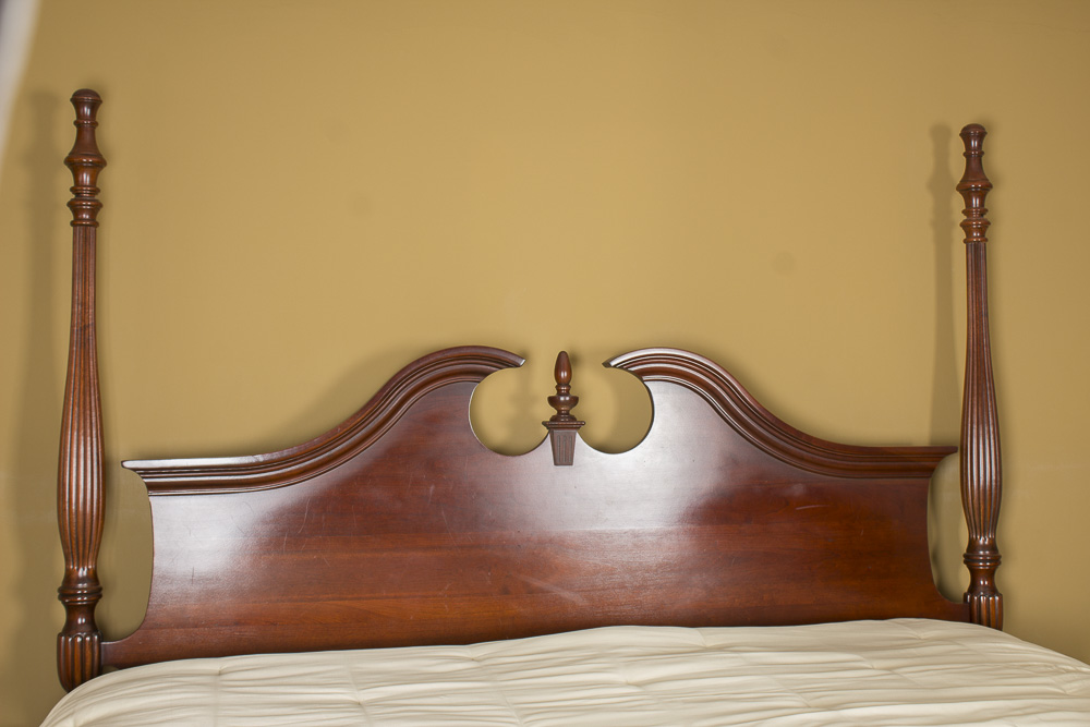 Federal Style Four Poster King Size Rice Bed