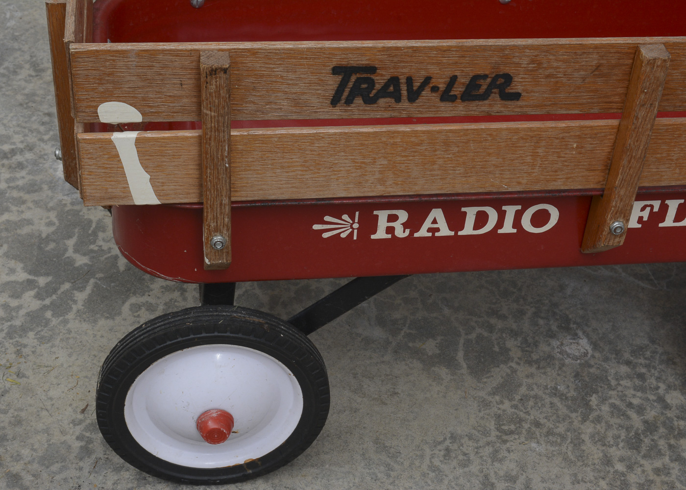 Radio Flyer "Trav-ler" Wagon