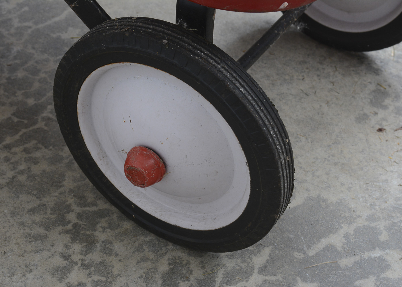 Radio Flyer "Trav-ler" Wagon