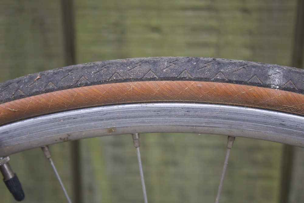 Cannondale Cad2 R300 Road Bike