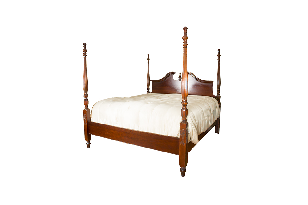 Federal Style Four Poster King Size Rice Bed
