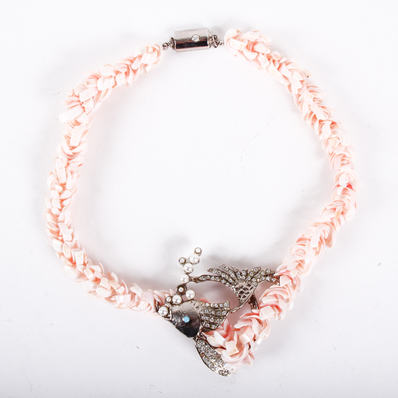 Vintage Ugo Correani Faux Shell Fish Pendant Necklace