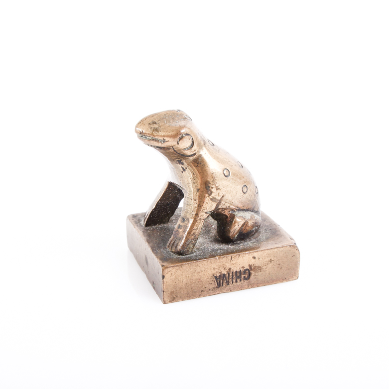 Vintage Chinese Bronze Toad Seal