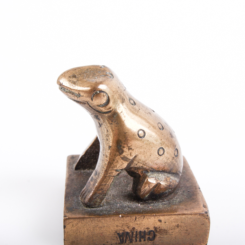 Vintage Chinese Bronze Toad Seal