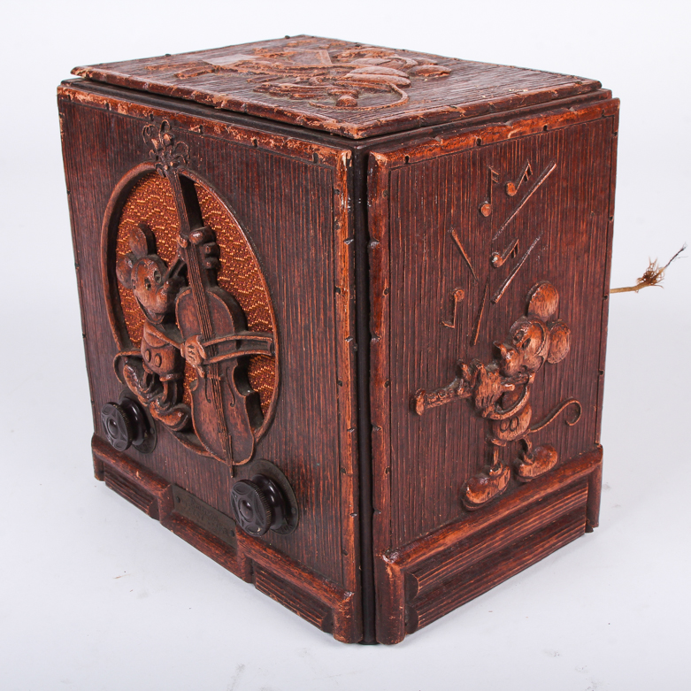 Vintage Emerson Mickey Mouse Radio