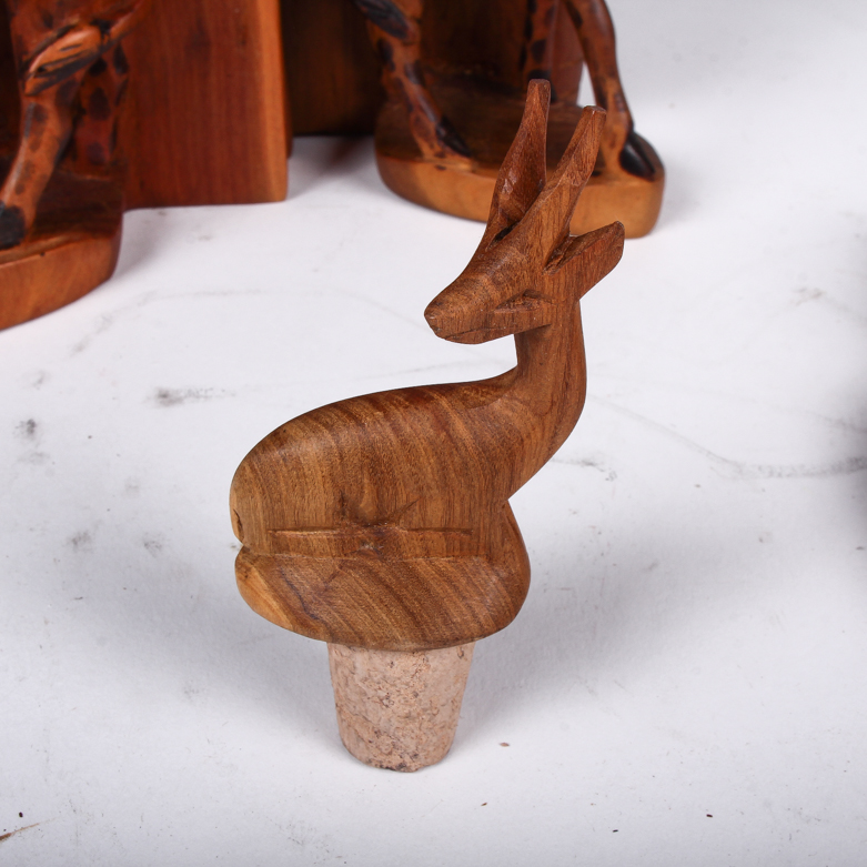 Wooden Jungle Animal Décor