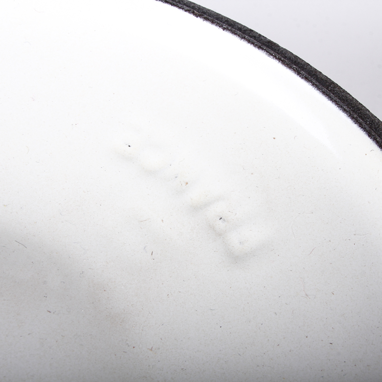 Le Cruseut Enameled Cast Iron Skillet
