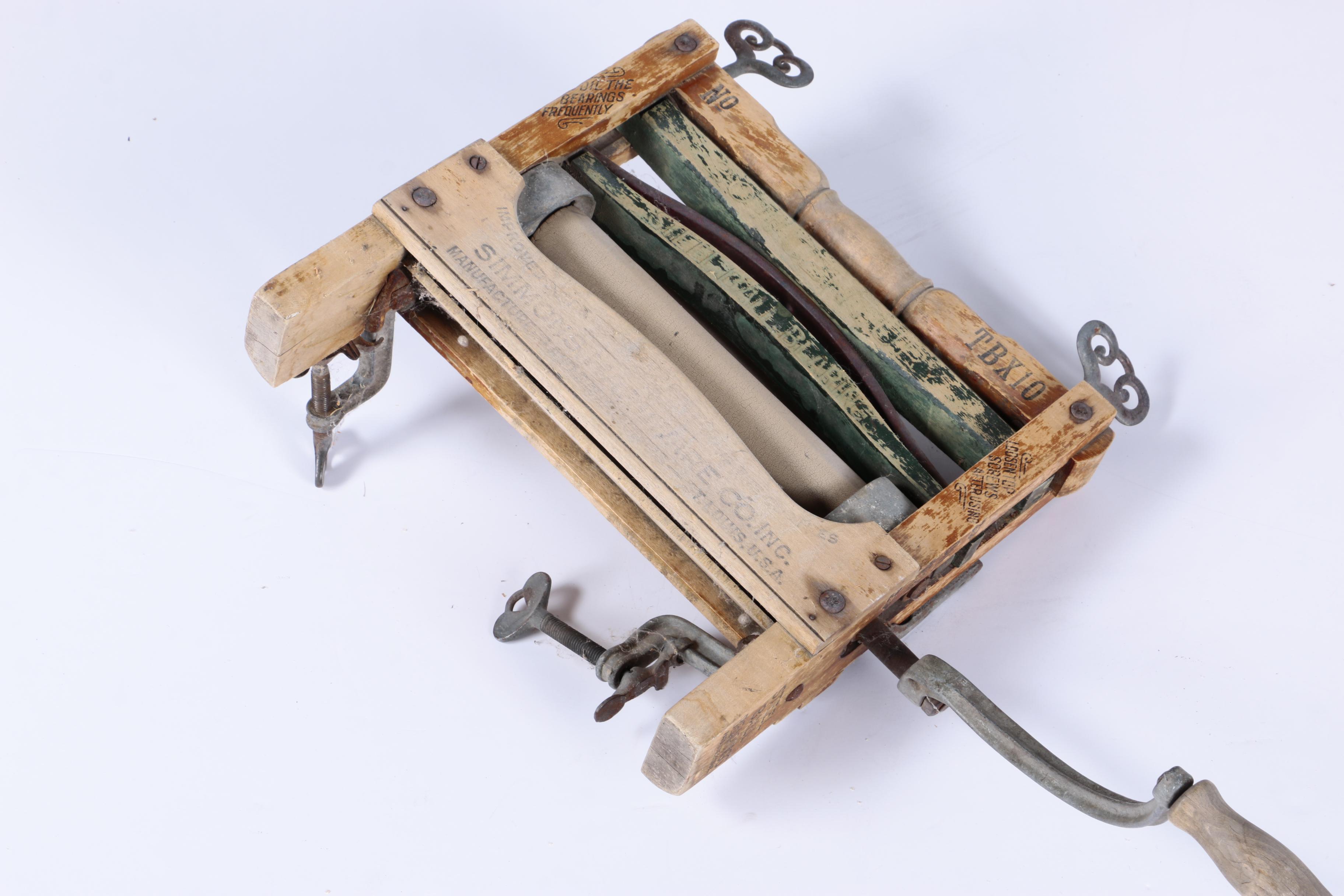 Antique Simmons Clothes Wringer