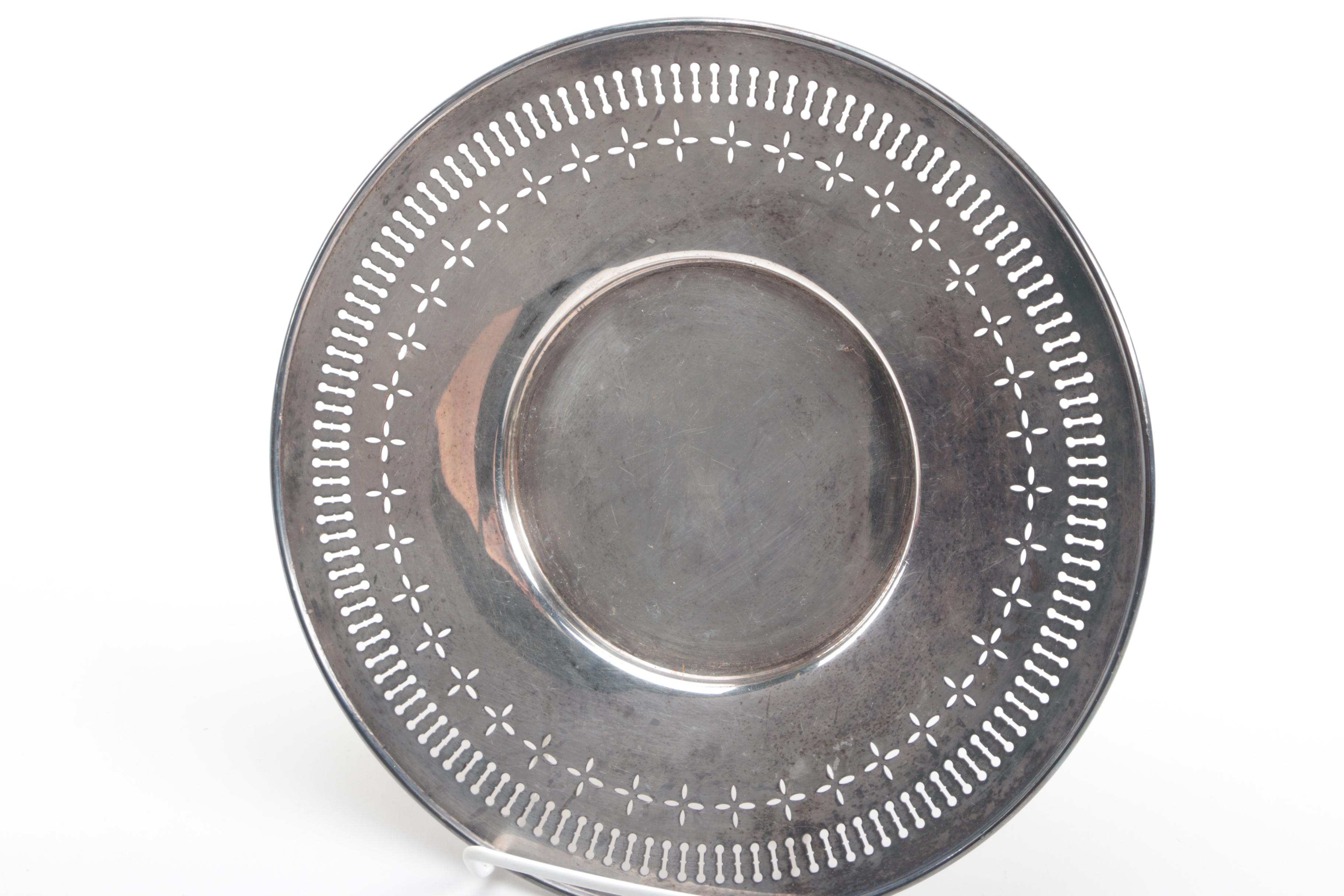 Van Bergh Silver Plate Co and Assorted American Silver Plate Serveware