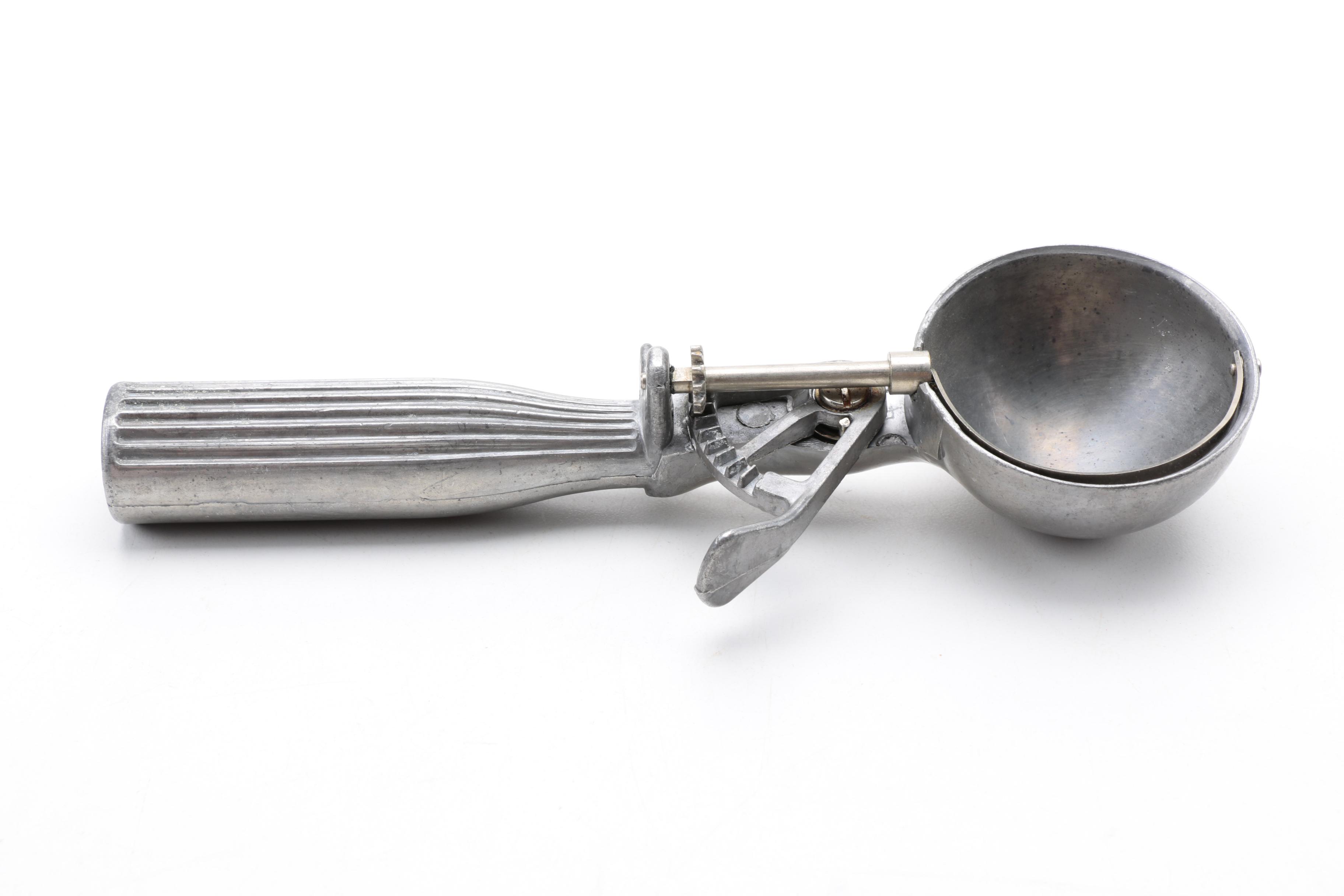 Farberware Drink Mixer and Dessert Themed Kitchenalia