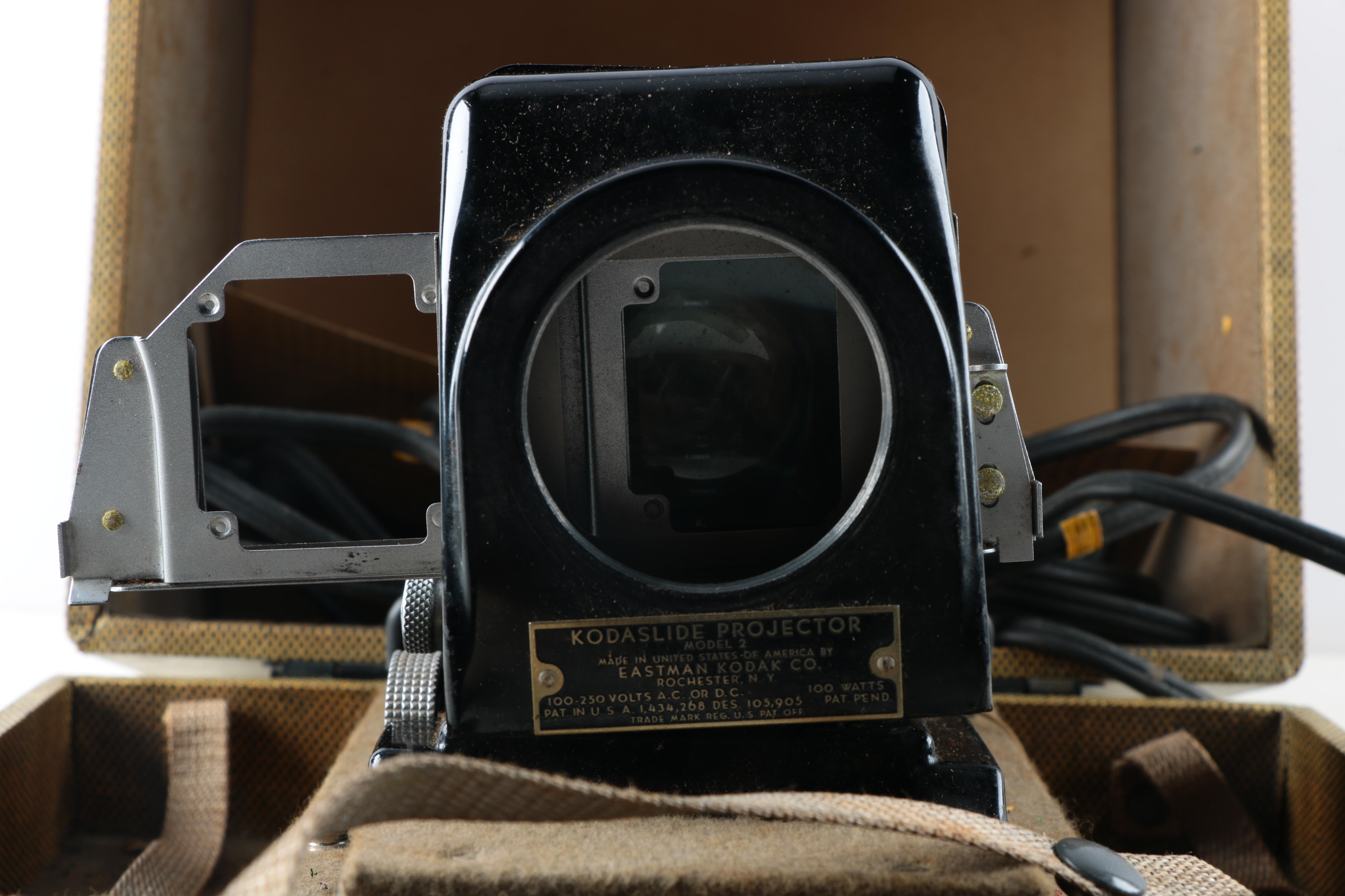 Kodak Kodaslide Projector Model 2A