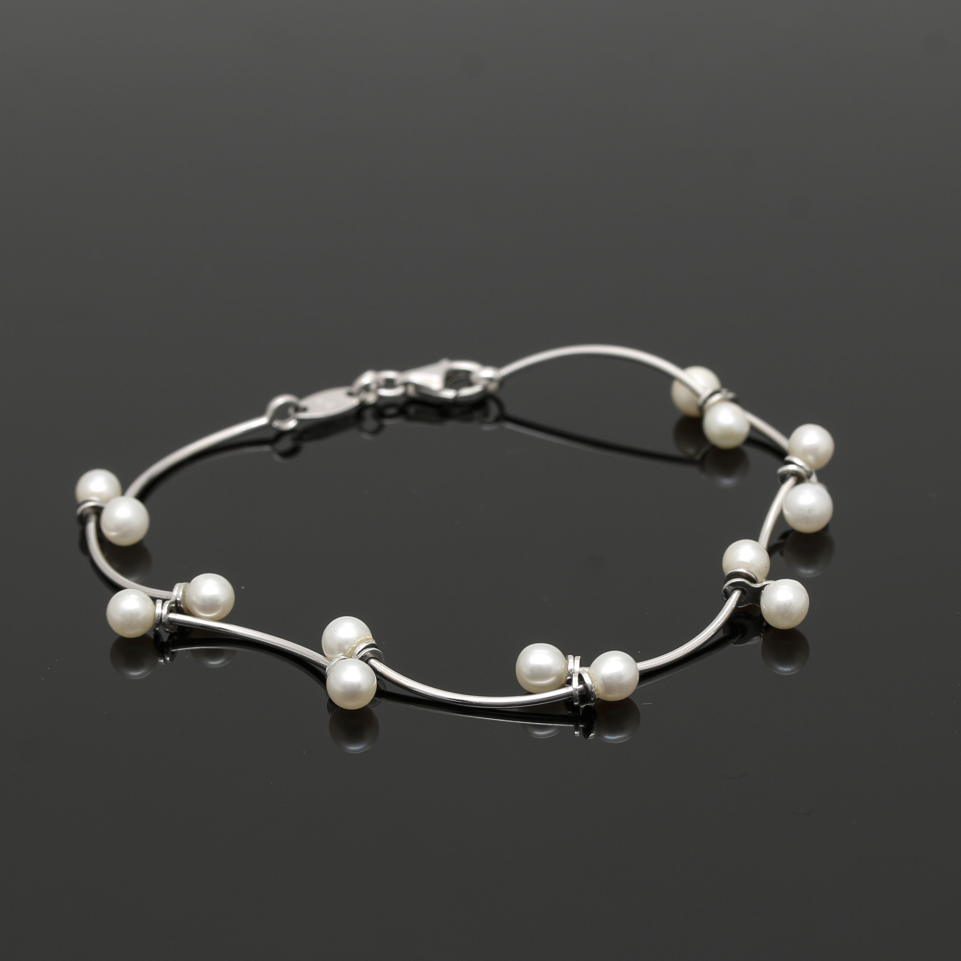14K White Gold Cultured Pearl Bracelet