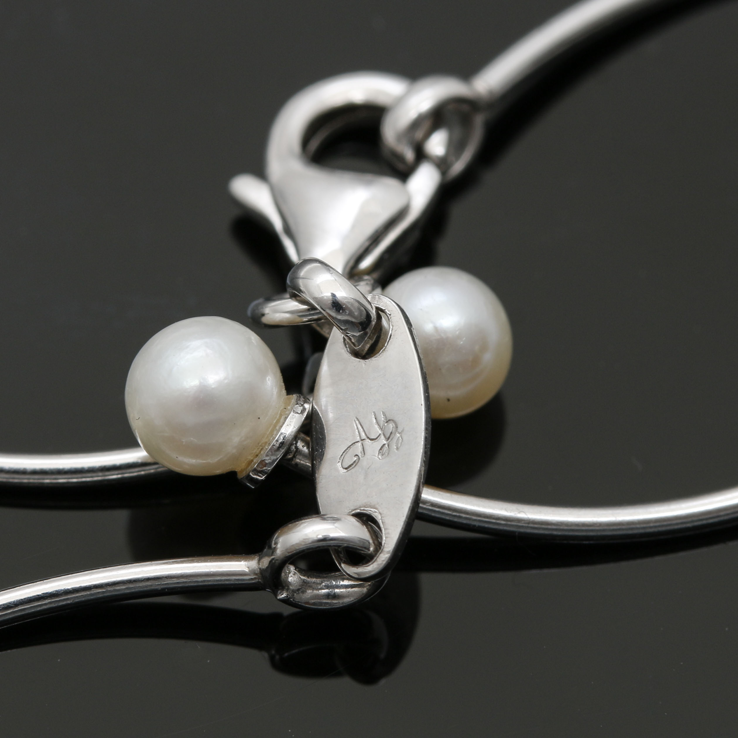 14K White Gold Cultured Pearl Bracelet