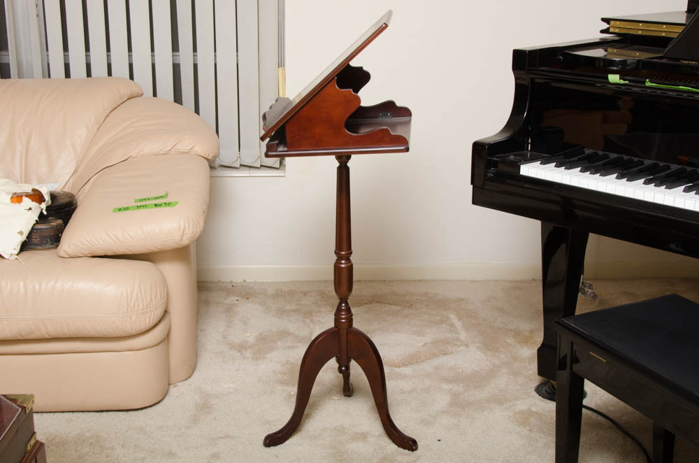 Queen Anne Style Music Stand