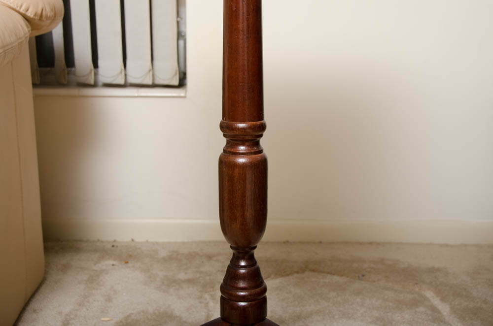 Queen Anne Style Music Stand