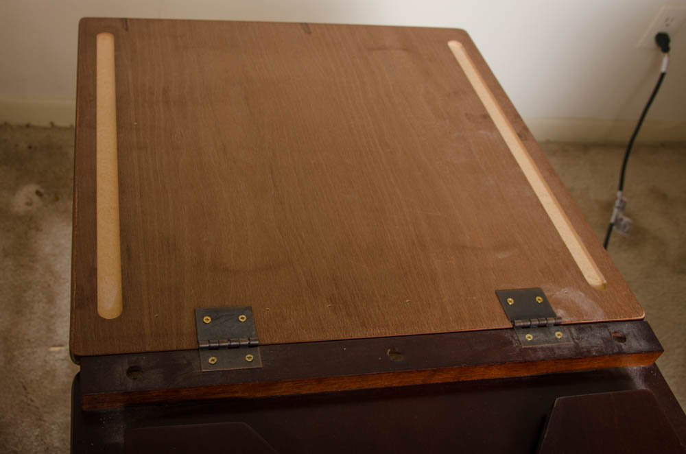 Queen Anne Style Music Stand