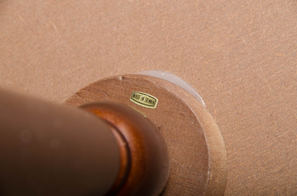 Queen Anne Style Music Stand