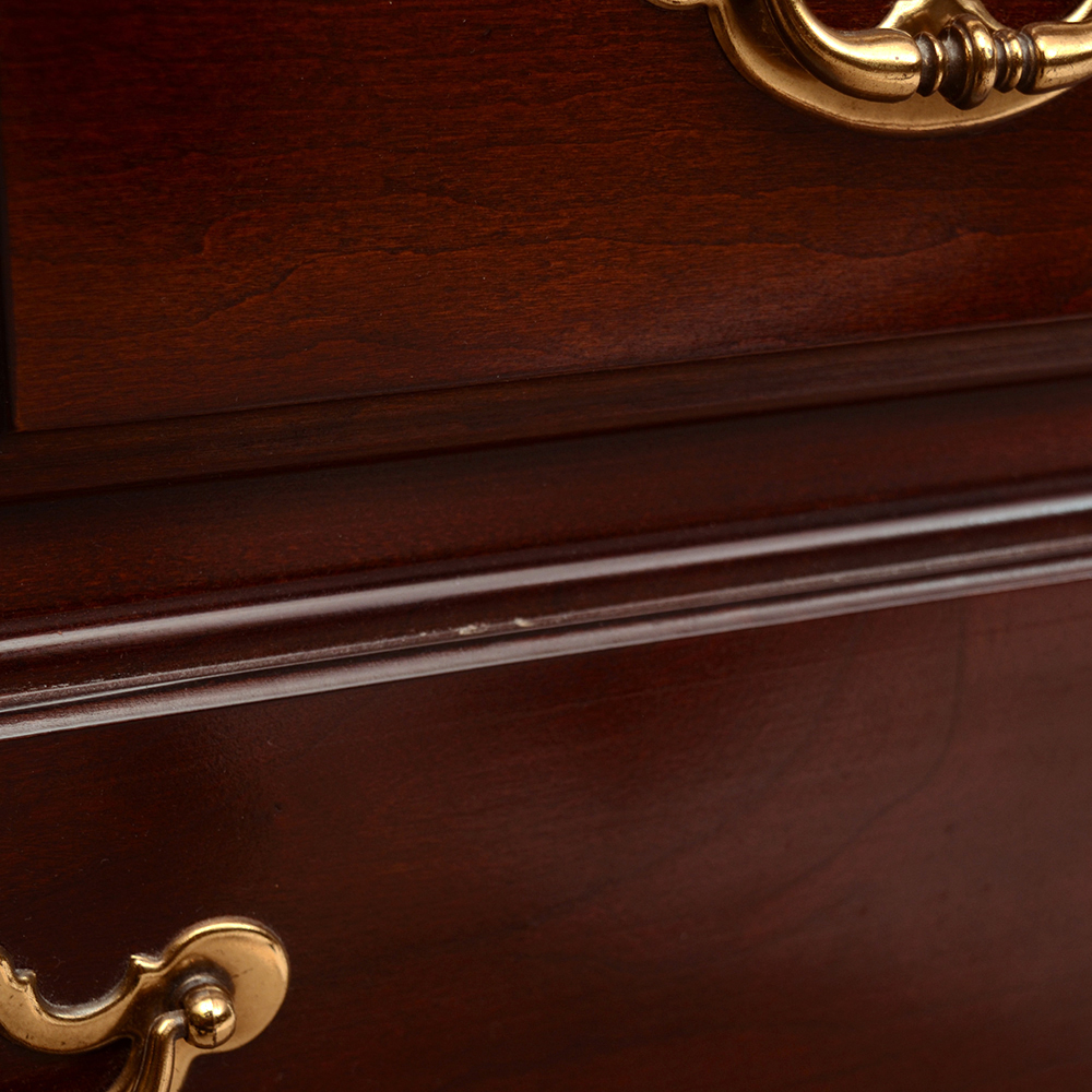 Thomasville Chippendale Style Mahogany Nightstand