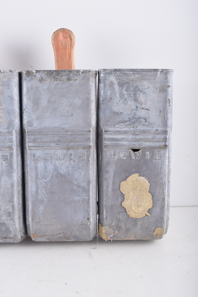 Vintage Lewis Golf Ball Washers