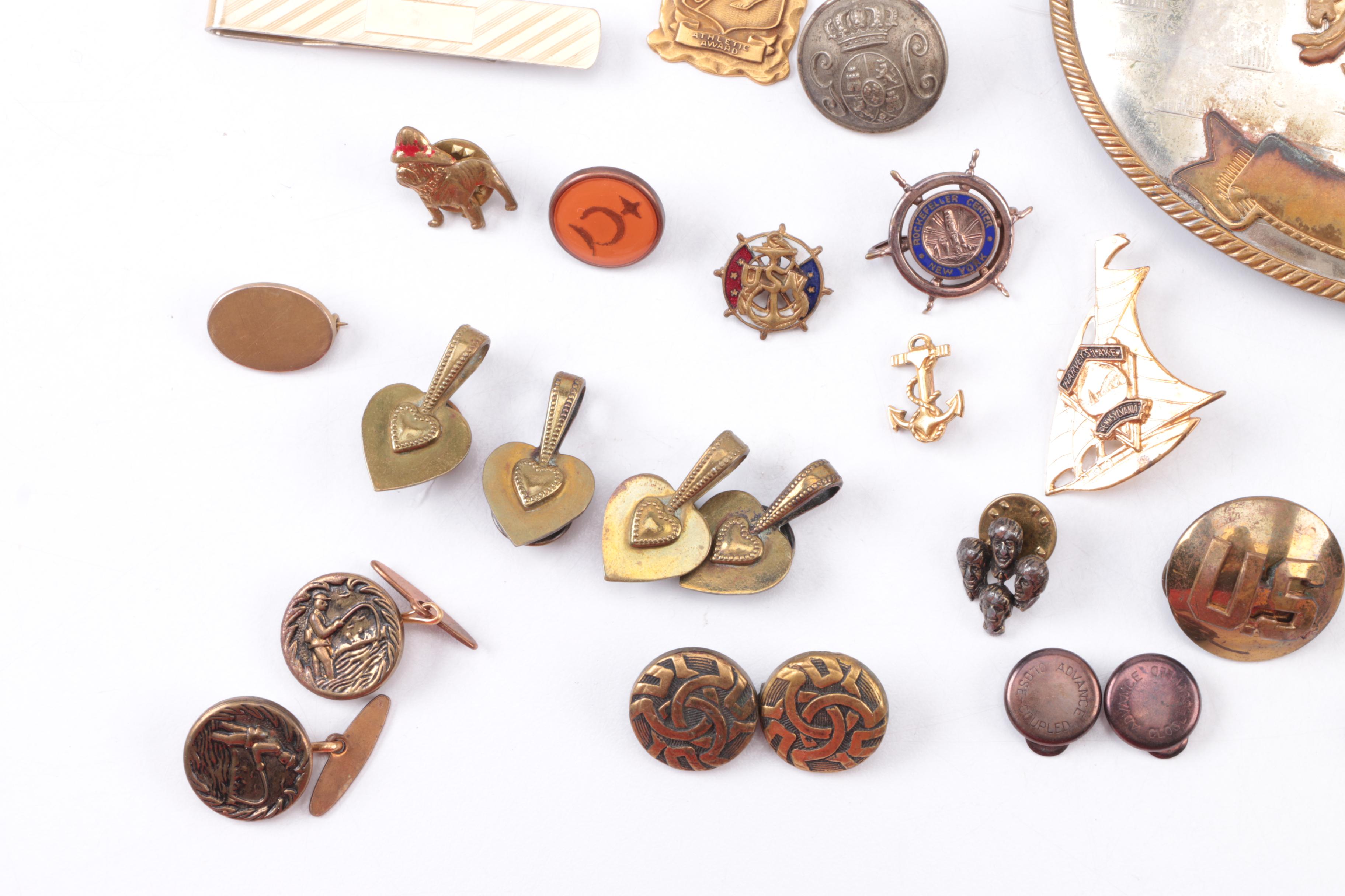 Assortment of Vintage Shirt Accessories and Jewelry