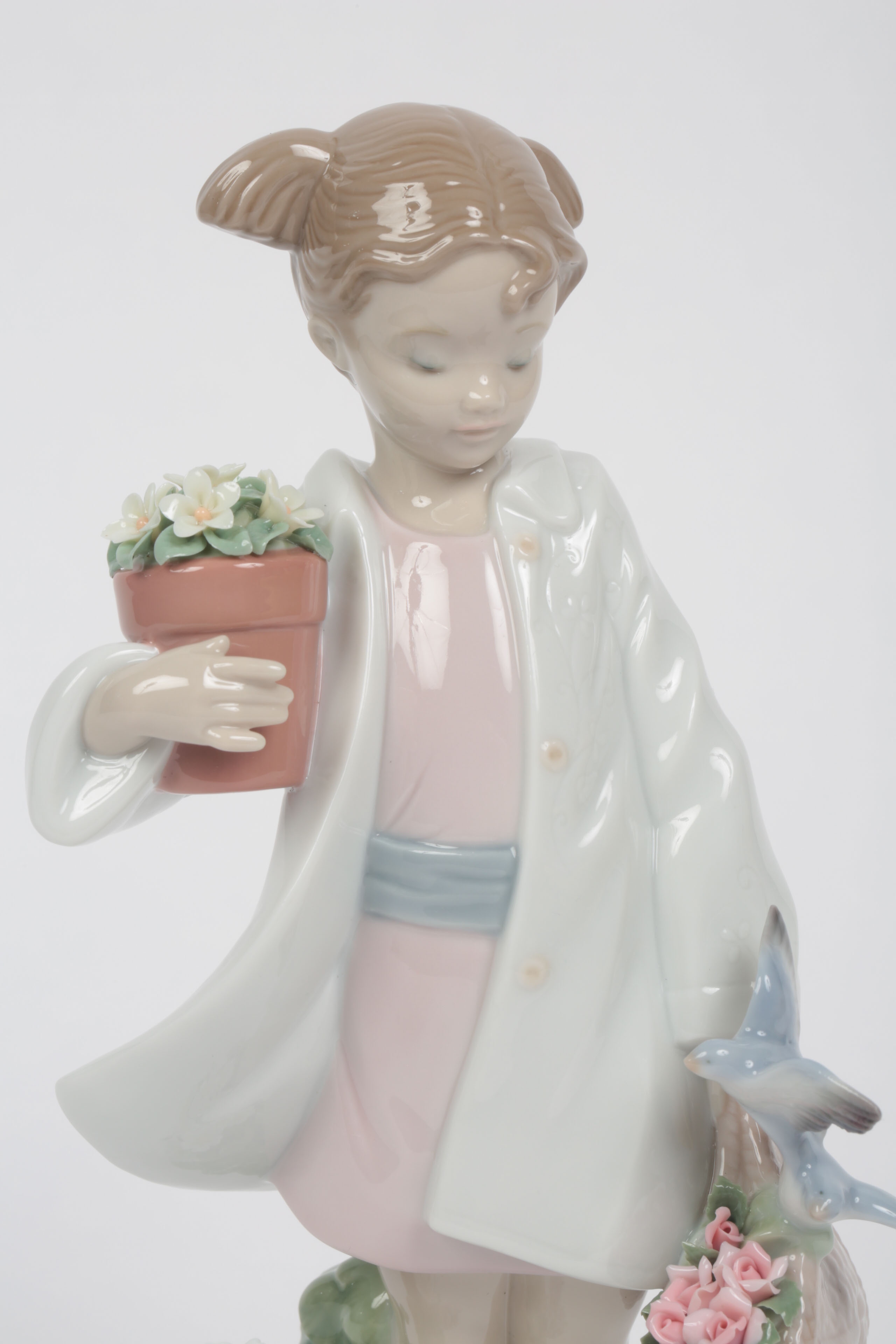 Lladro Utopia "Delicate Nature" Signed Porcelain Figurine