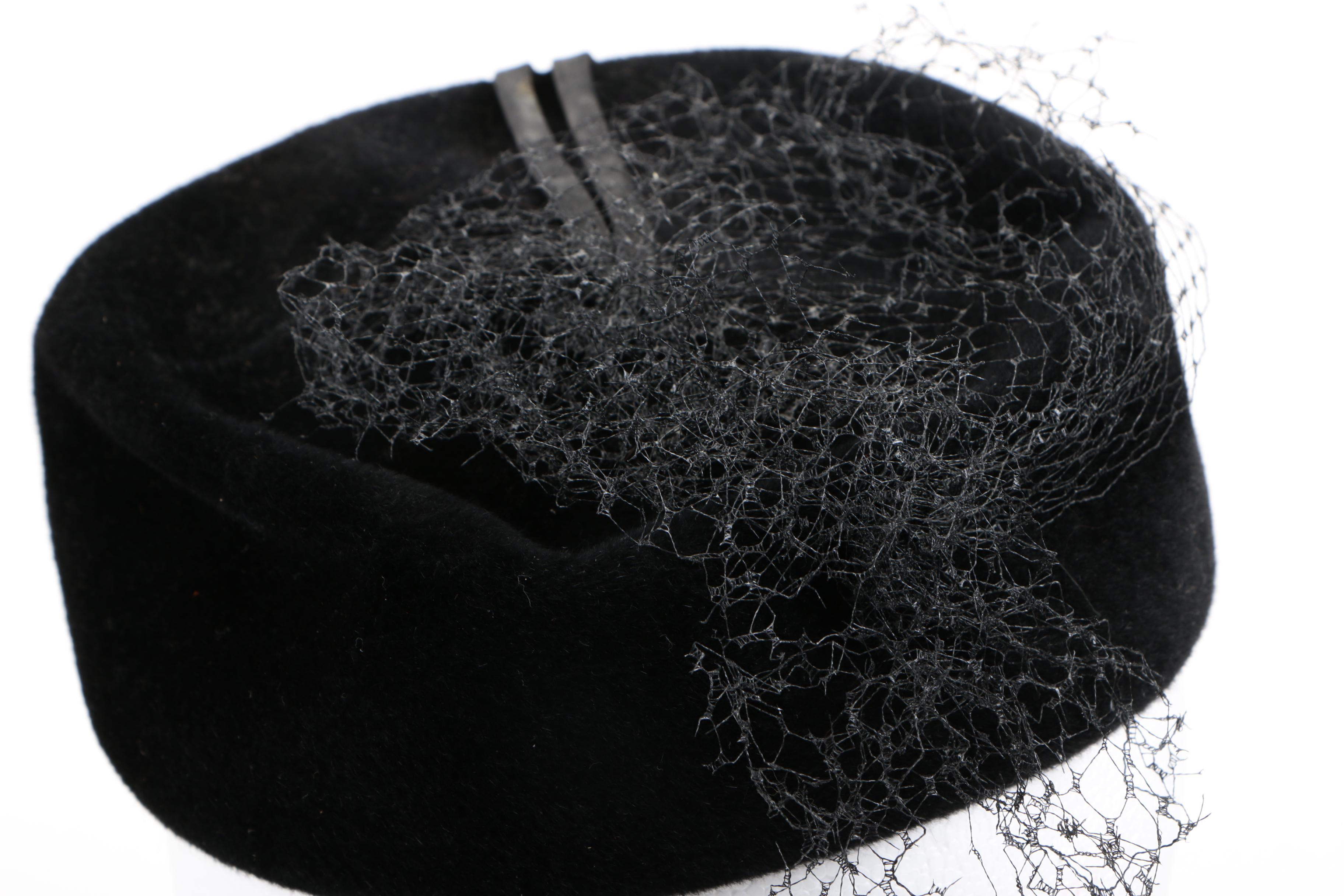 Women's Vintage Hats Including Henry Pollak