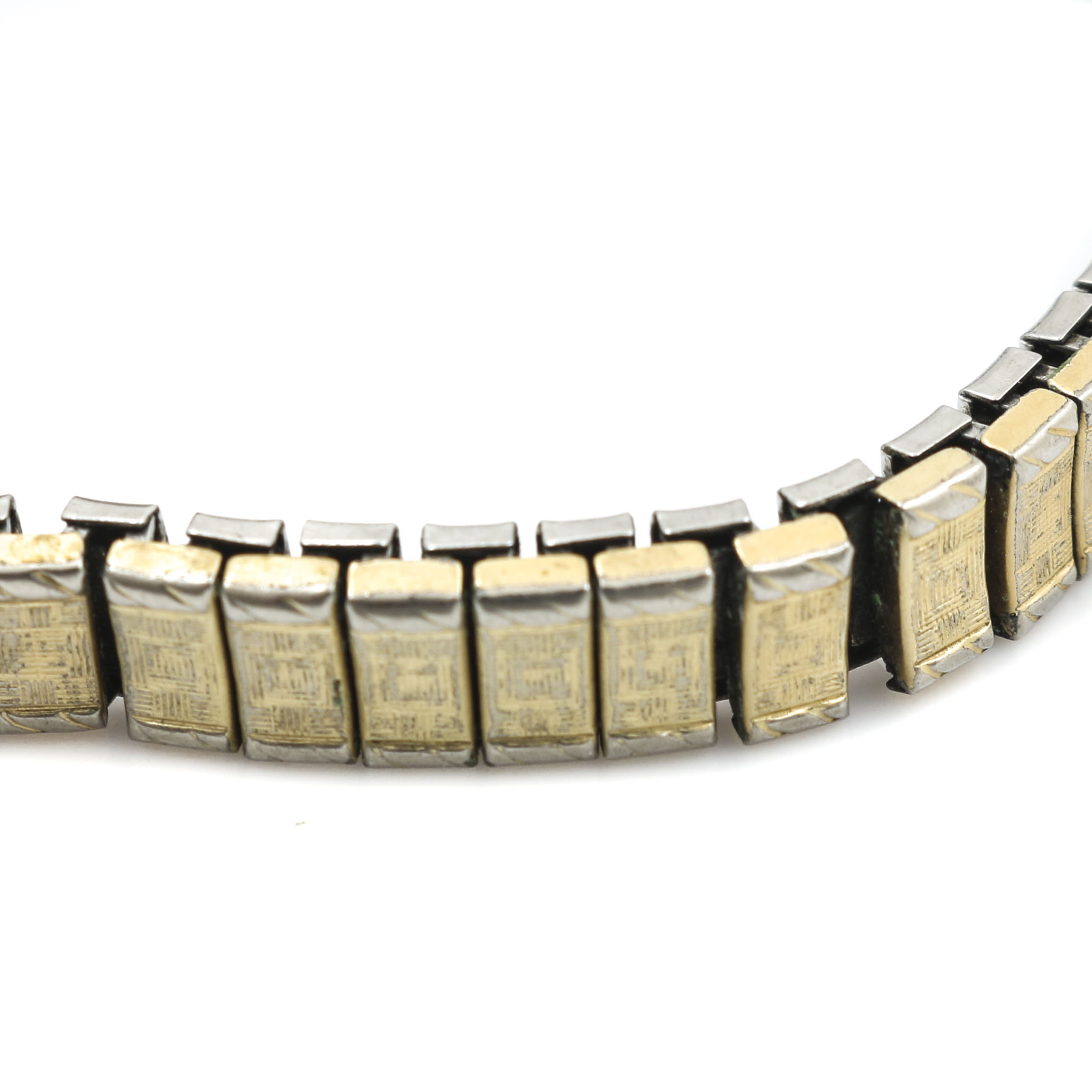 Selection of Seiko Silver Tone and Hilton Gold Tone Watches