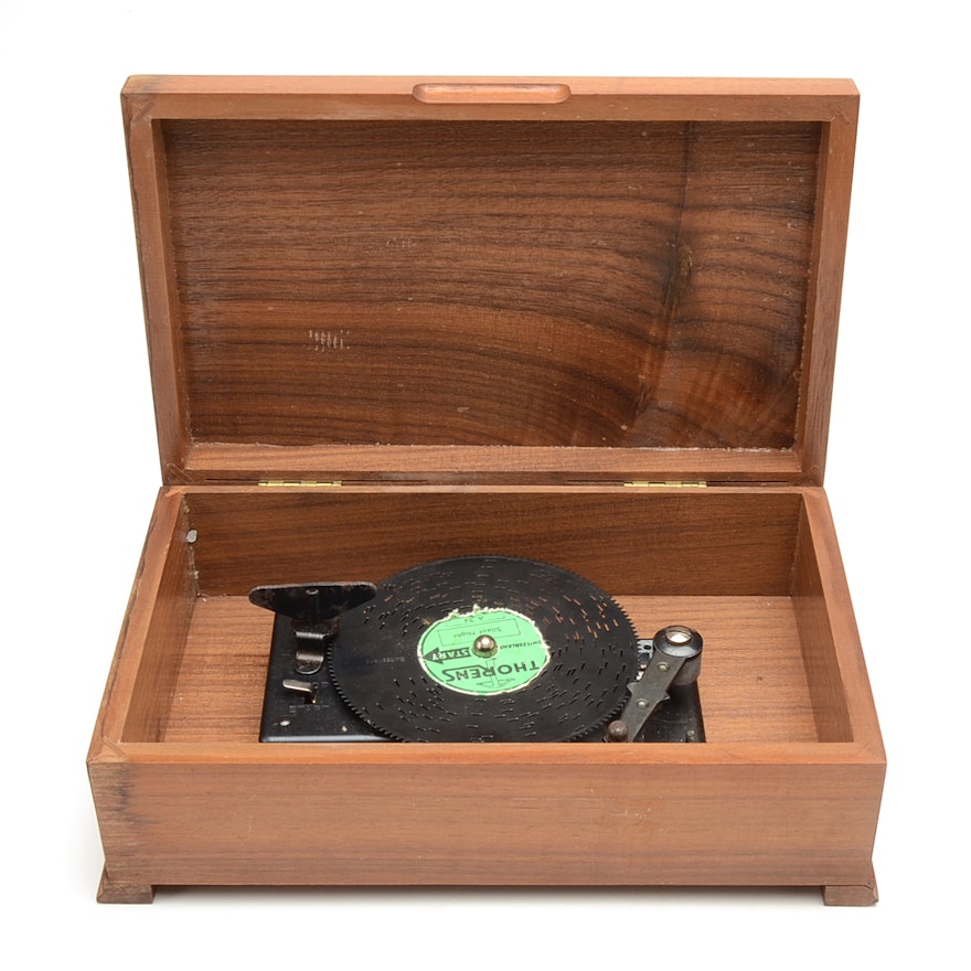 Walnut Swiss Music Box by Thorens / Silent Night