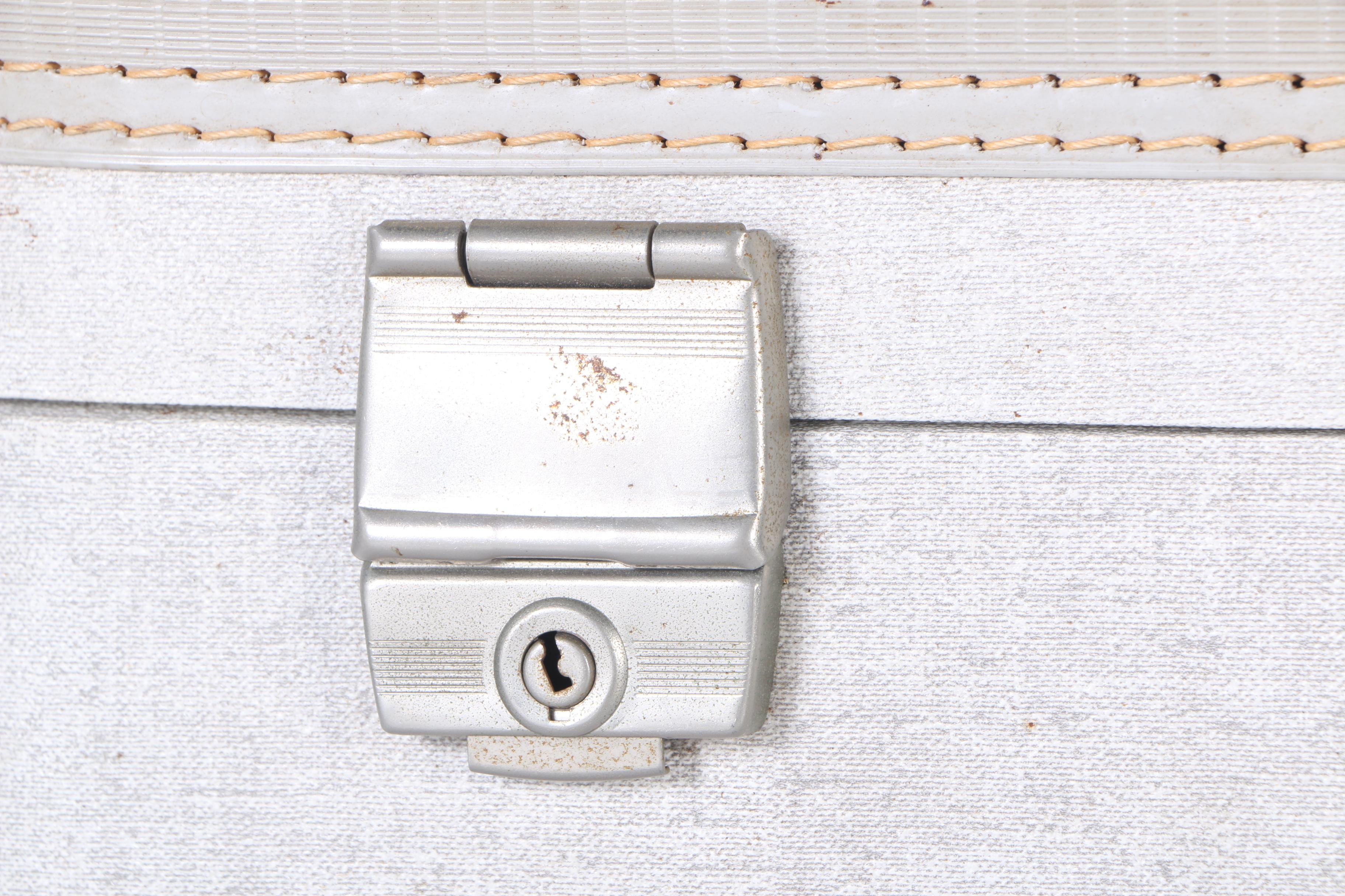 Vintage Luggage Set by Emerald